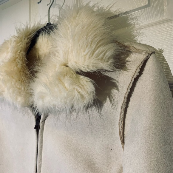 Super soft Guess jacket 🌸 size S - Picture 2 of 15